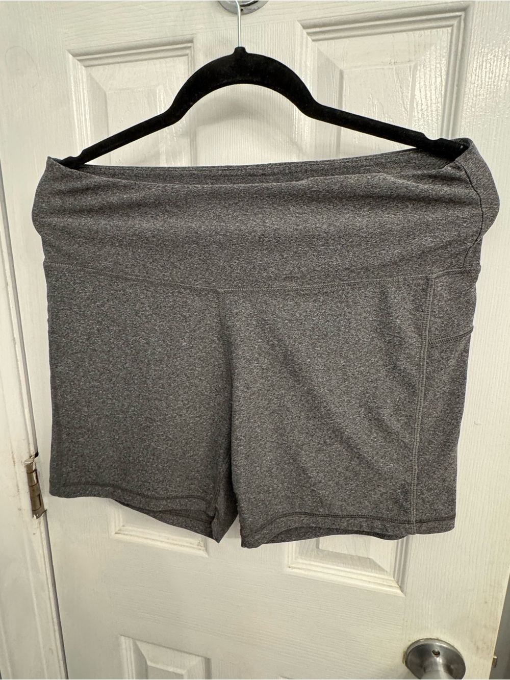Women's High-Rise Performance Shorts - Gray